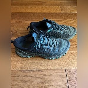 La Sportiva Bushido II trail running shoes